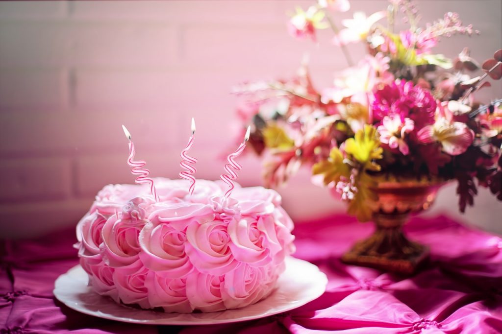 happy-birthday-candles-cakes